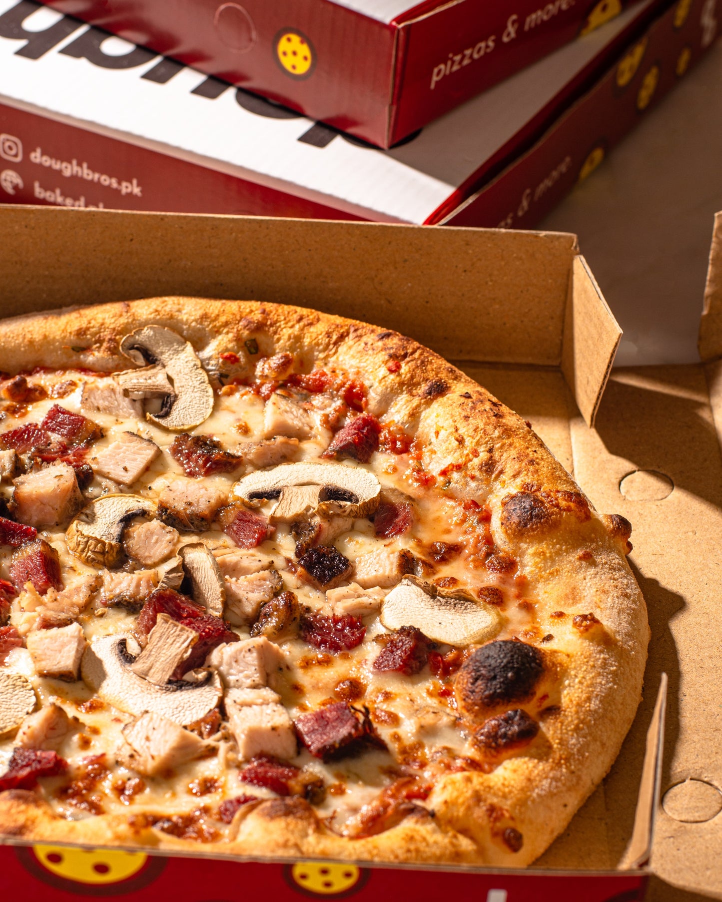 Truffle & Mushroom Pizza
